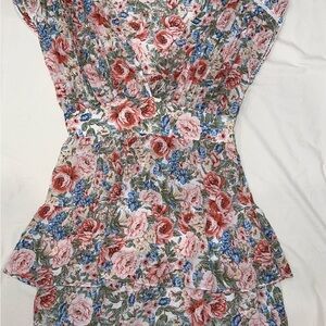 Chic Floral Ruffle Dress